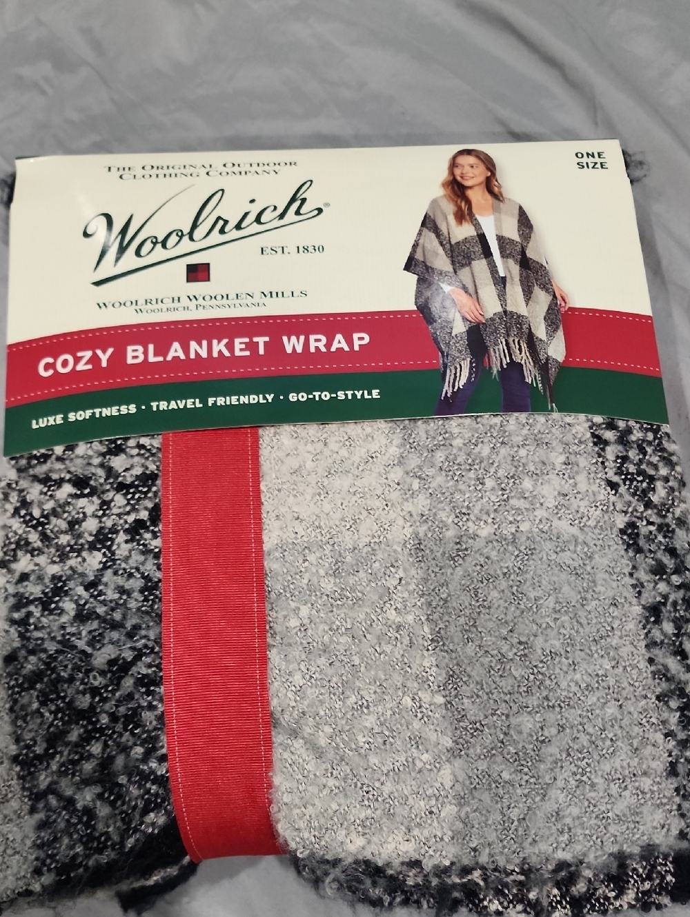 Woolrich Gray and Black Cozy Blanket Wrap